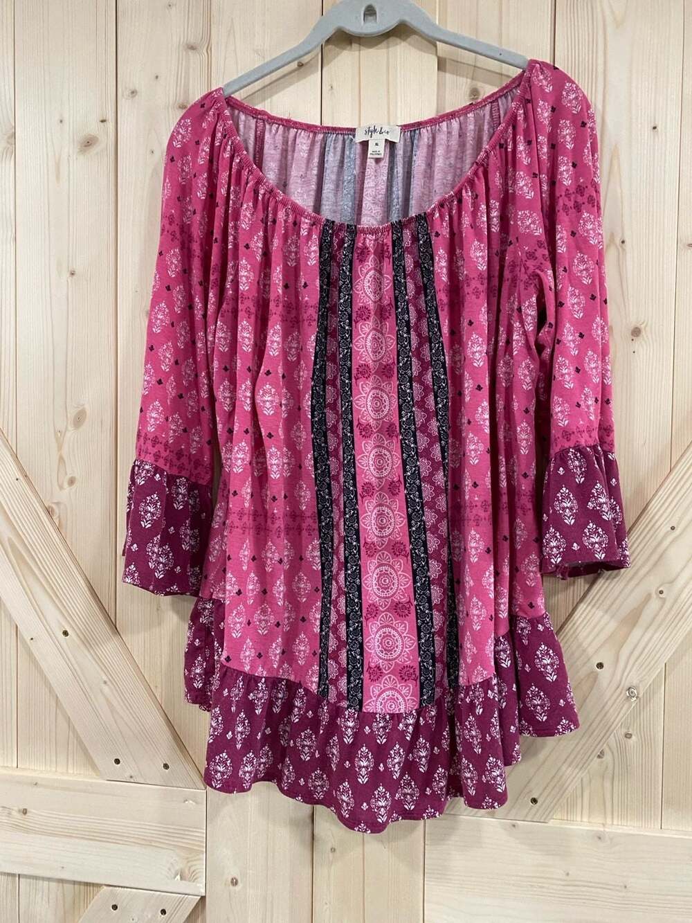 Style & Co Pink Geo Print Ruffle Hem Bell Sleeve Round Neck Top XL